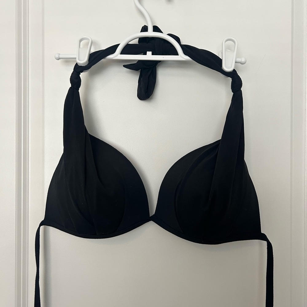 Athlete. Size medium halter, bikini top.